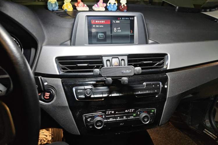Used BMW X1 2019 sDrive20Li Leading Model Audio And AC Panel