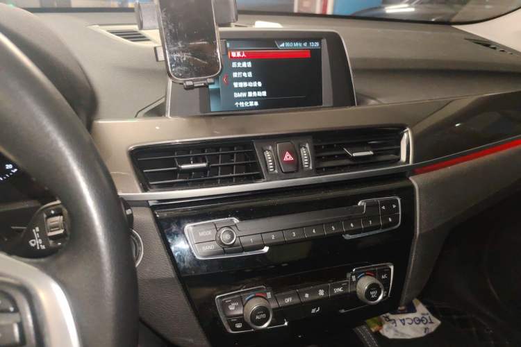 Used BMW X1 2019 sDrive18Li Premium Edition Audio And AC Panel