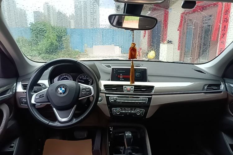 Used BMW X1 2019 xDrive20Li Luxury Model Center Console
