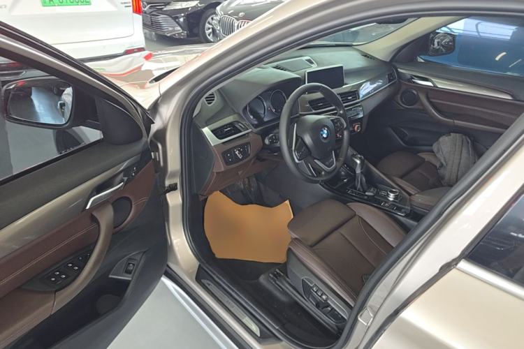 Used BMW X1 2019 xDrive20Li Luxury Model Driver Seat