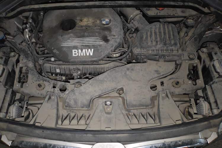 Used BMW X1 2019 sDrive20Li Leading Model Engine Bay