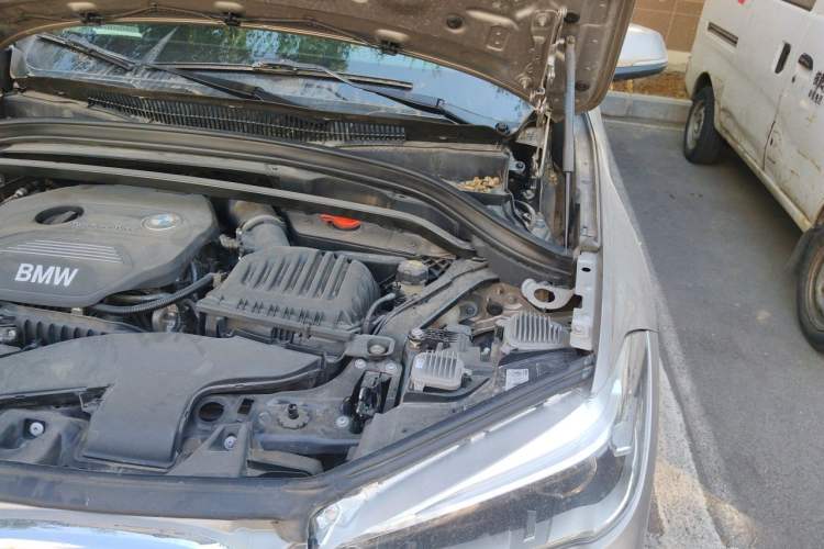 Used BMW X1 2019 sDrive18Li Premium Edition Engine Bay Left