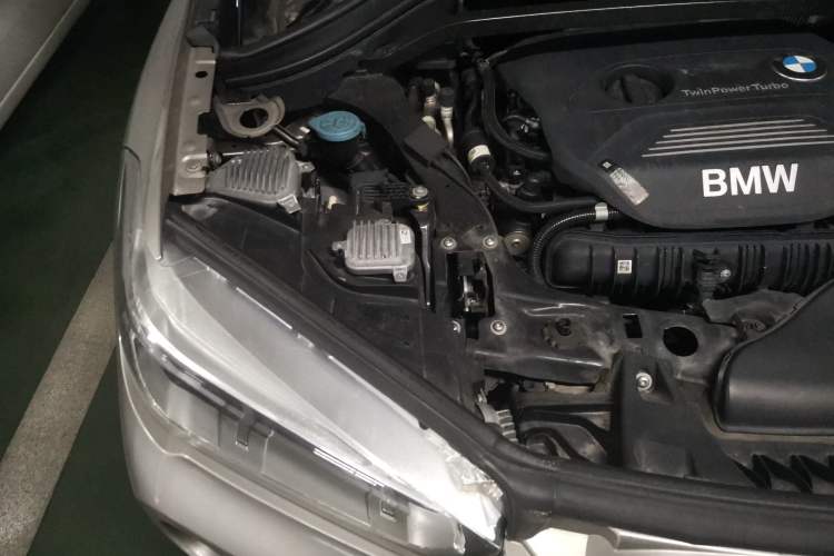 Used BMW X1 2019 sDrive20Li Leading Model Engine Bay Right