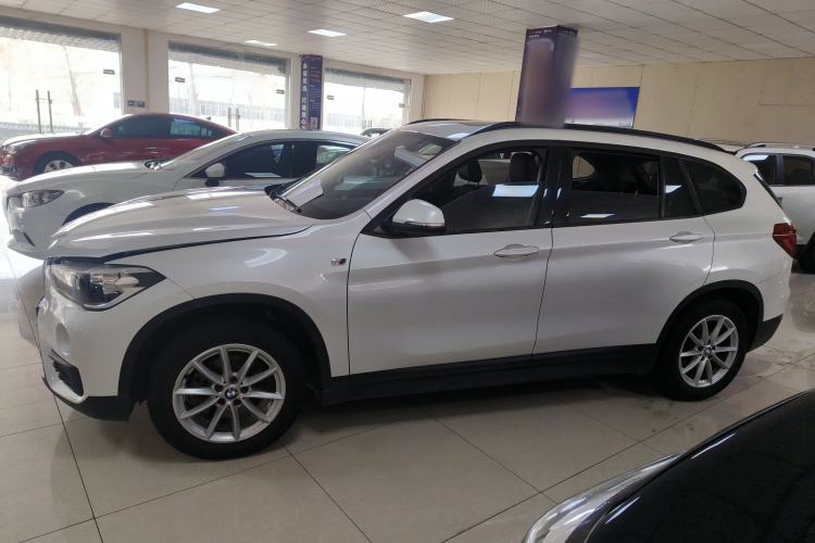 Used BMW X1 2019 sDrive18Li Fashion Model Exterior 3