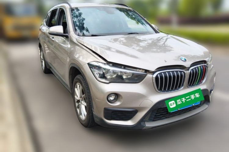 Used BMW X1 2019 sDrive18Li Fashion Model Front Right 45 Deg