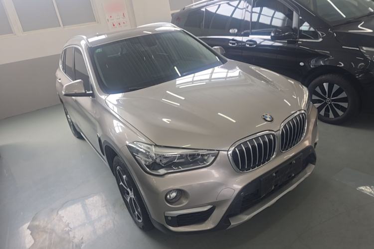Used BMW X1 2019 xDrive20Li Luxury Model Front Right 45 Deg