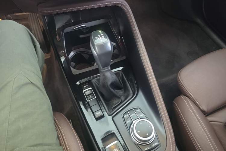 Used BMW X1 2019 xDrive20Li Luxury Model Gear Lever