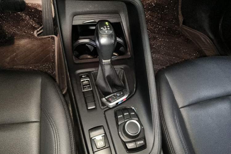 Used BMW X1 2019 sDrive18Li Fashion Model Gear Lever