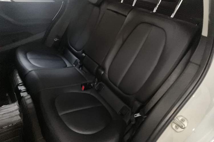 Used BMW X1 2019 sDrive18Li Fashion Model Interior 4