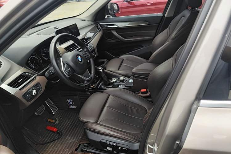 Used BMW X1 2019 sDrive18Li Premium Edition Left Front Seat