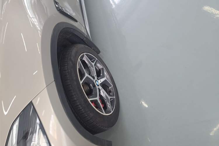 Used BMW X1 2019 xDrive20Li Luxury Model Left Front Wheel Hub