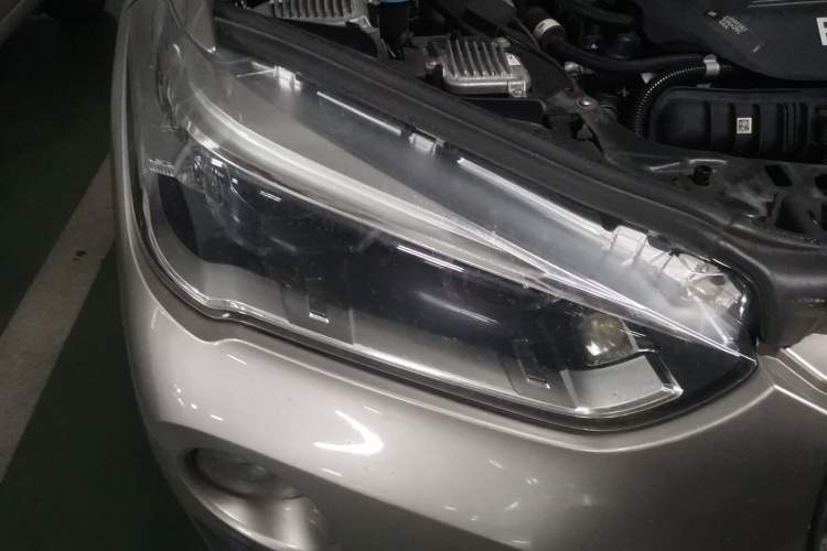 Used BMW X1 2019 sDrive20Li Leading Model Right Front Headlight
