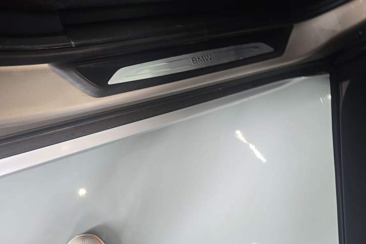 Used BMW X1 2019 xDrive20Li Luxury Model Right Side Sill
