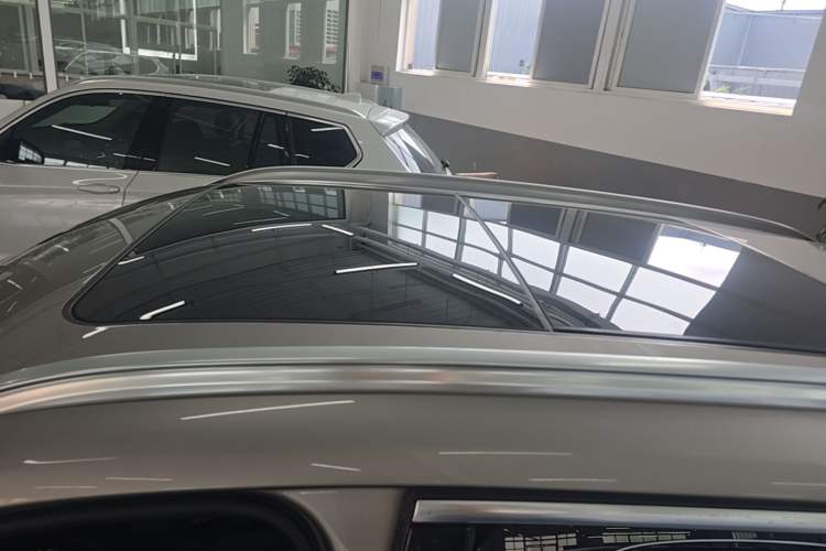 Used BMW X1 2019 xDrive20Li Luxury Model Roof