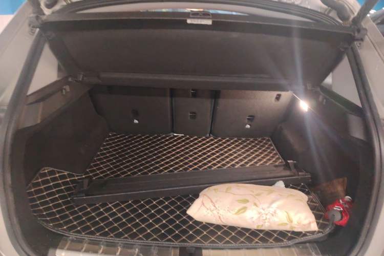 Used BMW X1 2019 sDrive18Li Premium Edition Trunk
