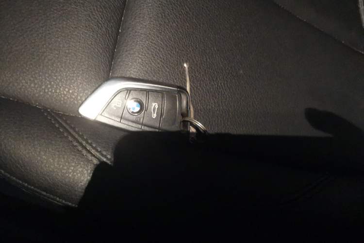 Used BMW X1 2019 sDrive20Li Leading Model Vehicle Key