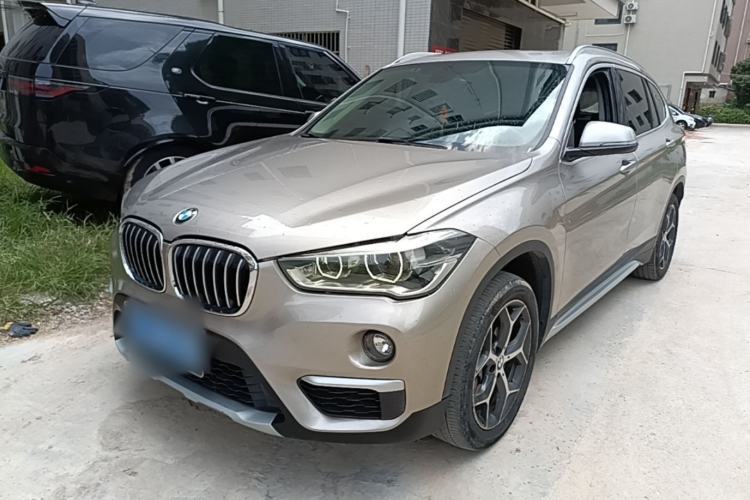Used BMW X1 2019 xDrive20Li Luxury Model Guazi used car, China used car export, Used car for sale, Used BMW cars, Cheapest cars for sale