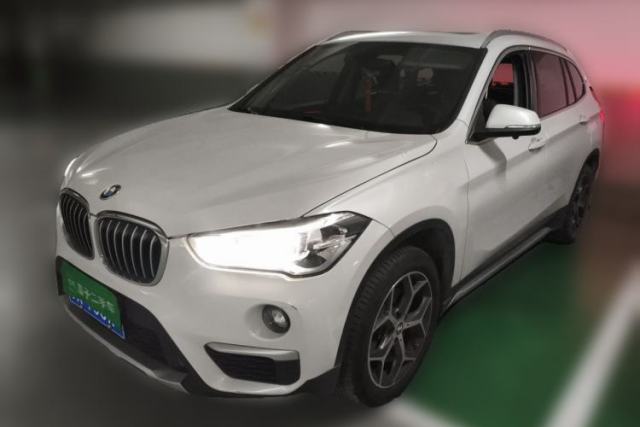 BMW X1 2019 sDrive18Li Premium Edition usado