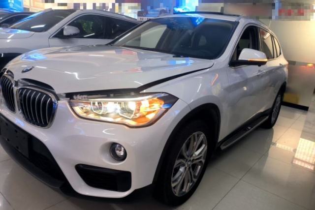 Używany BMW X1 2019 sDrive20Li Leading Model