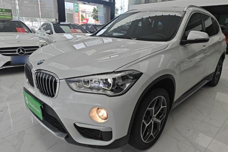Used BMW X1 2019 xDrive20Li Luxury Model Guazi used car, China used car export, Used car for sale, Used BMW cars, Cheapest cars for sale