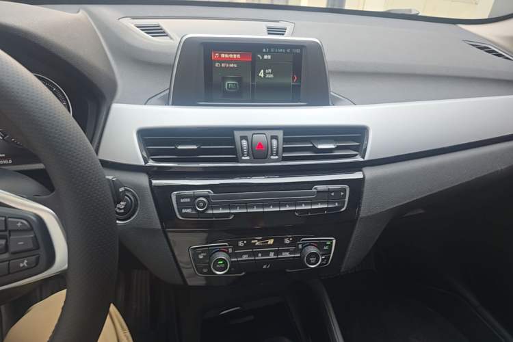 Used BMW X1 2019 sDrive20Li Leading Model Audio And AC Panel