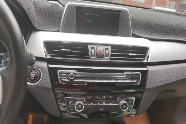 Used BMW X1 2019 sDrive20Li Leading Model Audio And AC Panel