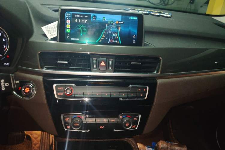 Used BMW X1 2019 xDrive20Li Luxury Model Audio And AC Panel