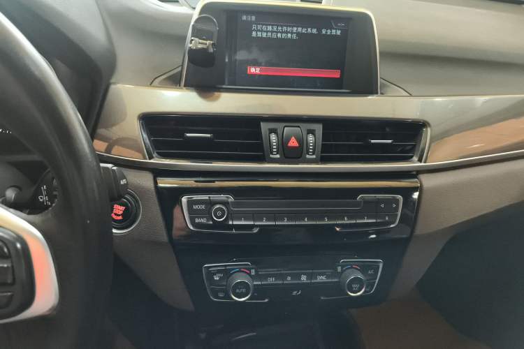 Used BMW X1 2019 sDrive18Li Premium Edition Audio And AC Panel