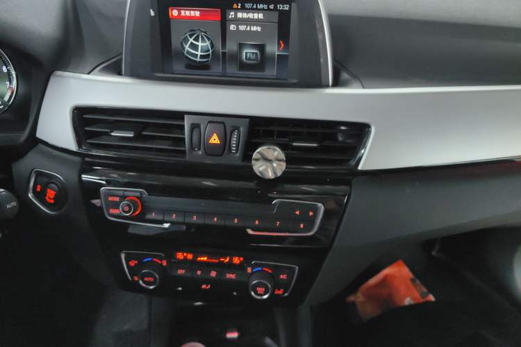 Used BMW X1 2019 sDrive18Li Fashion Model Audio And AC Panel