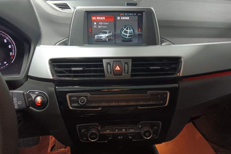 Used BMW X1 2019 sDrive18Li Fashion Model Audio And AC Panel