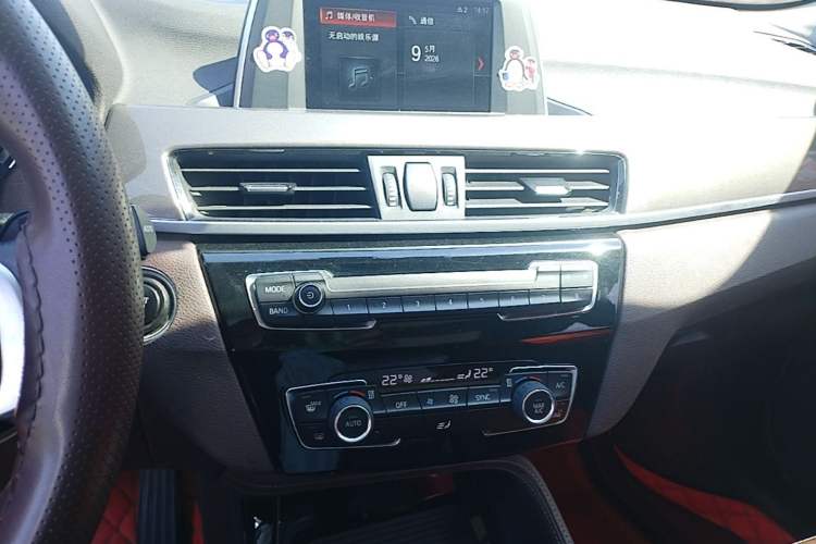 Used BMW X1 2019 sDrive18Li Premium Edition Audio And AC Panel