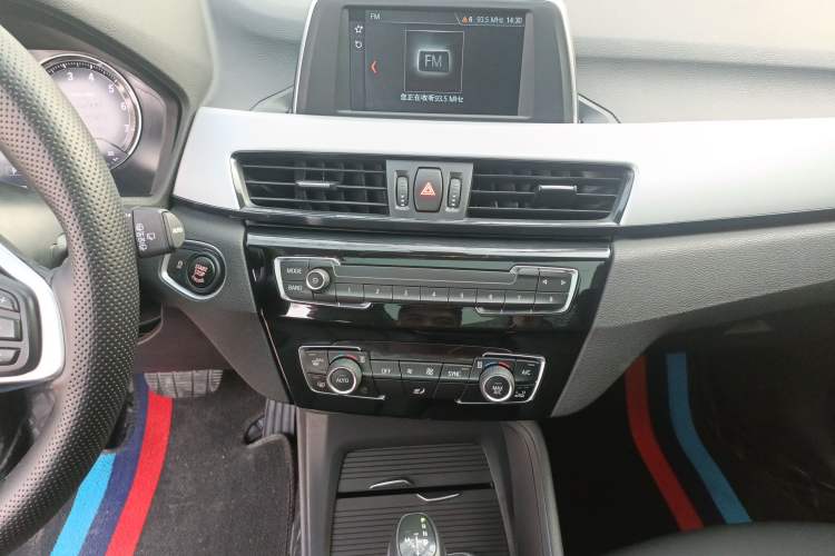 Used BMW X1 2019 sDrive20Li Leading Model Audio And AC Panel