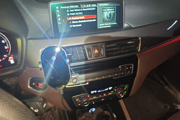 Used BMW X1 2019 xDrive20Li Luxury Model Audio And AC Panel