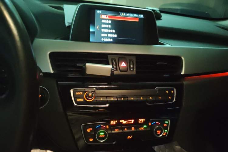 Used BMW X1 2019 sDrive18Li Fashion Model Audio And AC Panel