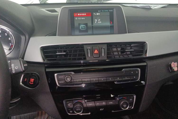 Used BMW X1 2019 sDrive20Li Leading Model Audio And AC Panel