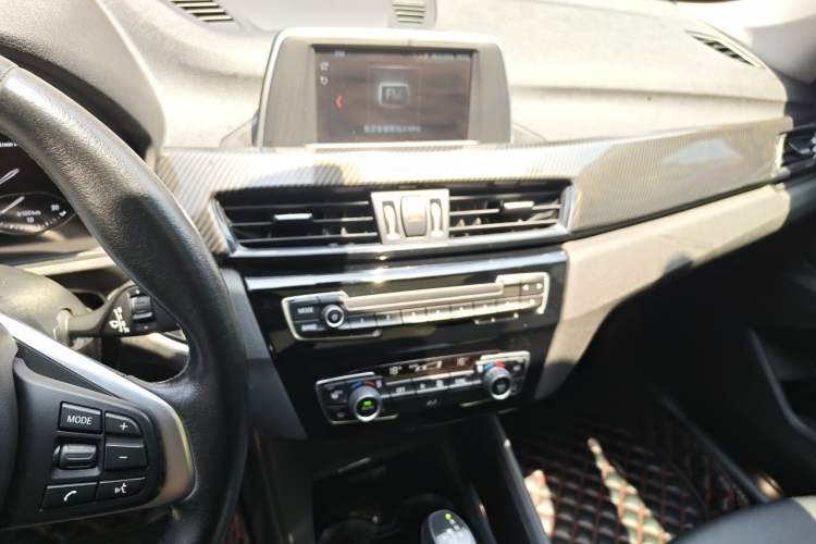 Used BMW X1 2019 sDrive18Li Fashion Model Audio And AC Panel