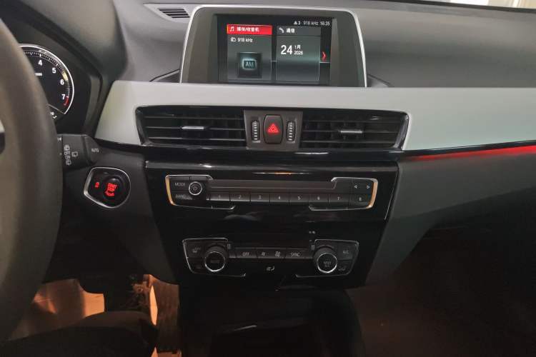 Used BMW X1 2019 sDrive20Li Leading Model Audio And AC Panel