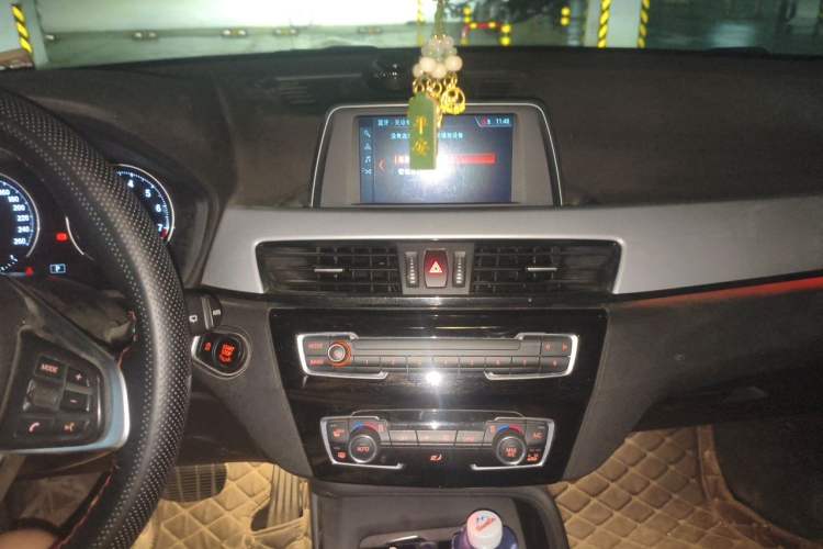 Used BMW X1 2019 sDrive20Li Leading Model Audio And AC Panel
