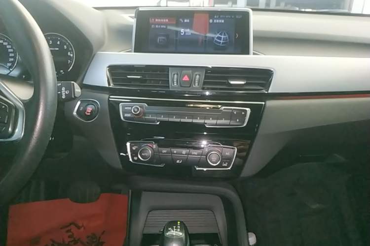 Used BMW X1 2019 sDrive20Li Leading Model Audio And AC Panel