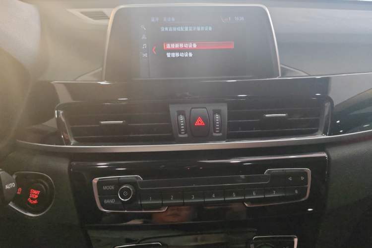 Used BMW X1 2019 sDrive18Li Premium Edition Audio And AC Panel