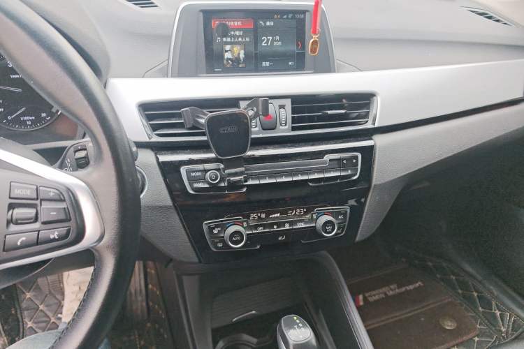 Used BMW X1 2019 sDrive18Li Fashion Model Audio And AC Panel