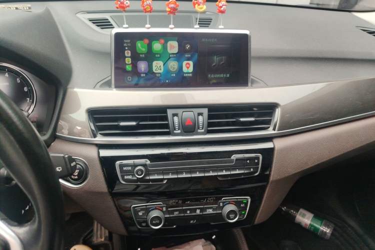 Used BMW X1 2019 xDrive20Li Luxury Model Audio And AC Panel
