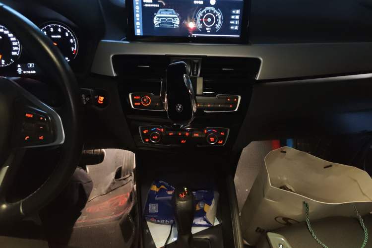 Used BMW X1 2019 sDrive20Li Leading Model Audio And AC Panel