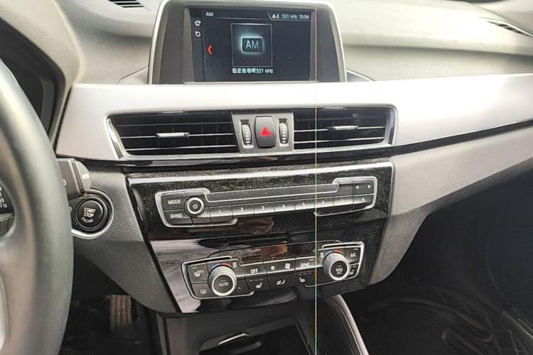 Used BMW X1 2019 sDrive18Li Fashion Model Audio And AC Panel