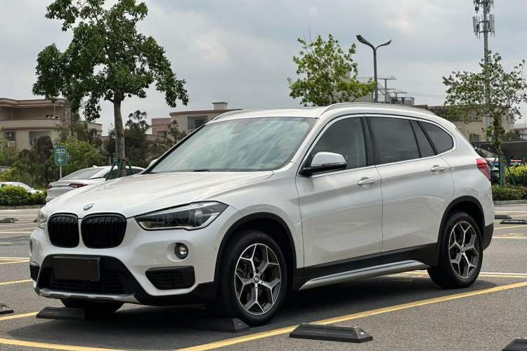 Used BMW X1 2019 xDrive20Li Luxury Model Guazi used car, China used car export, Used car for sale, Used  cars, Cheapest cars for sale
