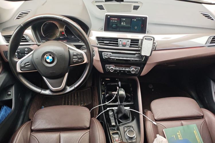 Used BMW X1 2019 xDrive20Li Luxury Model Center Console
