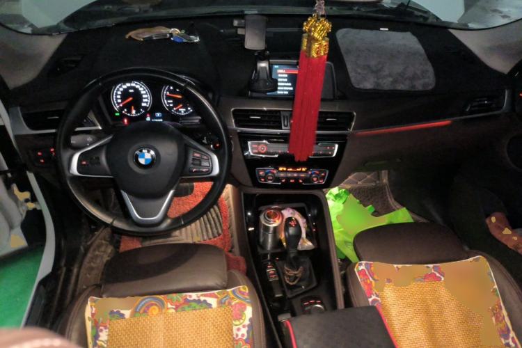 Used BMW X1 2019 sDrive18Li Premium Edition Center Console