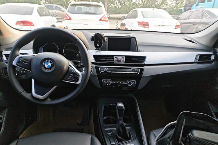 Used BMW X1 2019 sDrive18Li Fashion Model Center Console