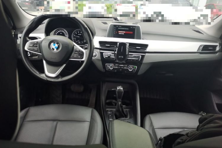 Used BMW X1 2019 sDrive20Li Leading Model Center Console