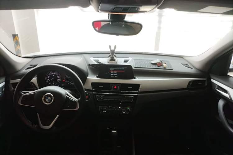 Used BMW X1 2019 sDrive18Li Fashion Model Center Console